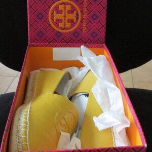 TORY BURCH ESPADRILLE YELLOW FLATS NEW SIZE 7.5